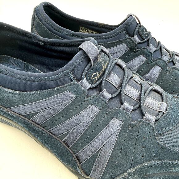 Skechers Women's Blue Breathe Easy Slip On Sneakers Size 7 - Picture 2 of 7